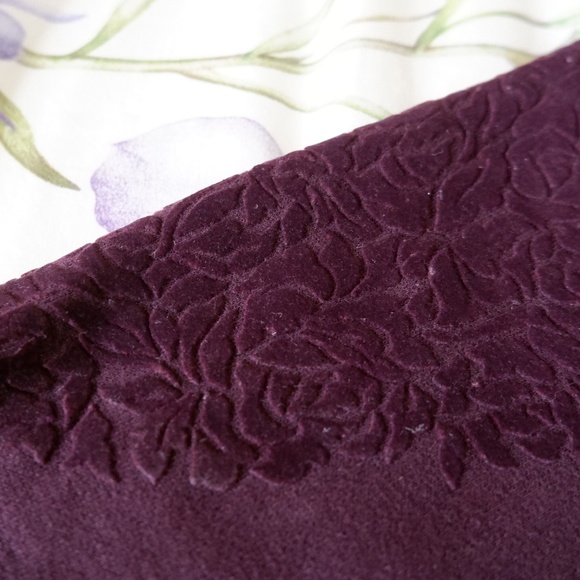 lululemon floral flock pullover / black cherry / size 2 - Picture 4 of 6